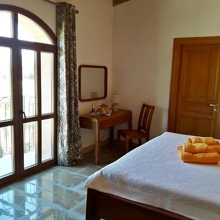 Finca Can Canti Bed & Breakfast